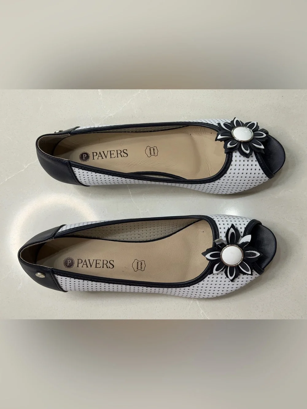 Pavers Perforated Wedge Peep Toe Pumps White Navy Floral Comfort Slip On, 41